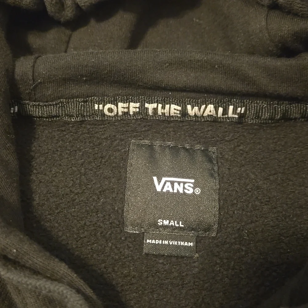 Vans Black Sweatshirt Hoodie Classic Pullover Mens Size Small - Picture 3 of 3